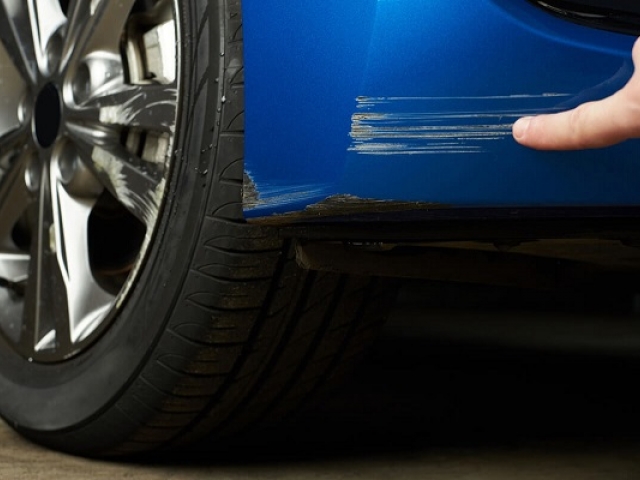 Aprende a tratar los raspones en la pintura de tu auto