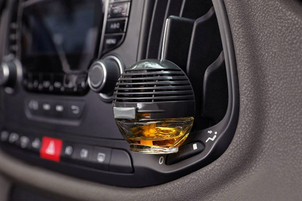 Aromatizar el coche