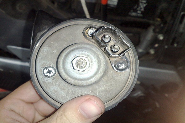 Repara la bocina de tu auto en 5 pasos I