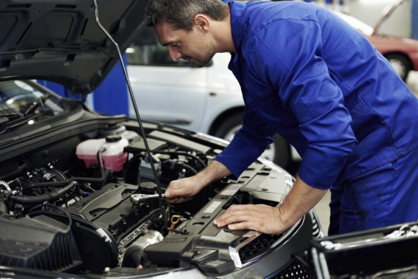 Reparaciones del auto que cualquiera puede hacer