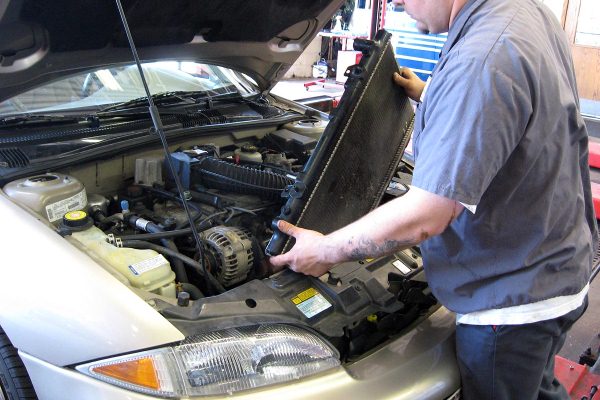 Reparaciones del auto que cualquiera puede hacer