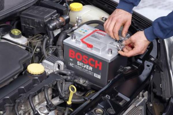 Cómo cambiar la batería de tu auto