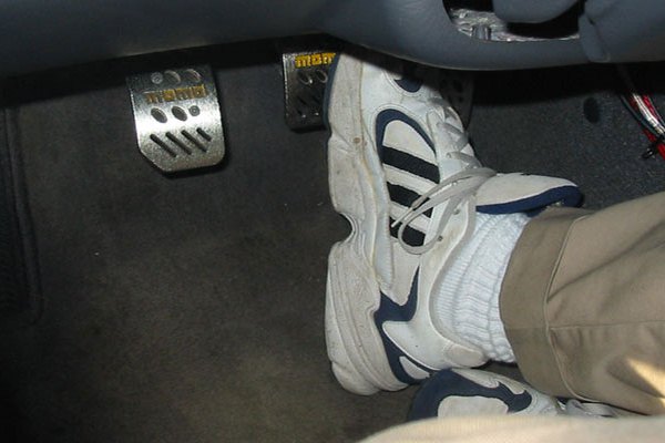 Lo que necesitas saber para entender los frenos de tu auto